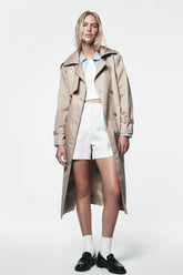 HIGH-RISE SHORTS