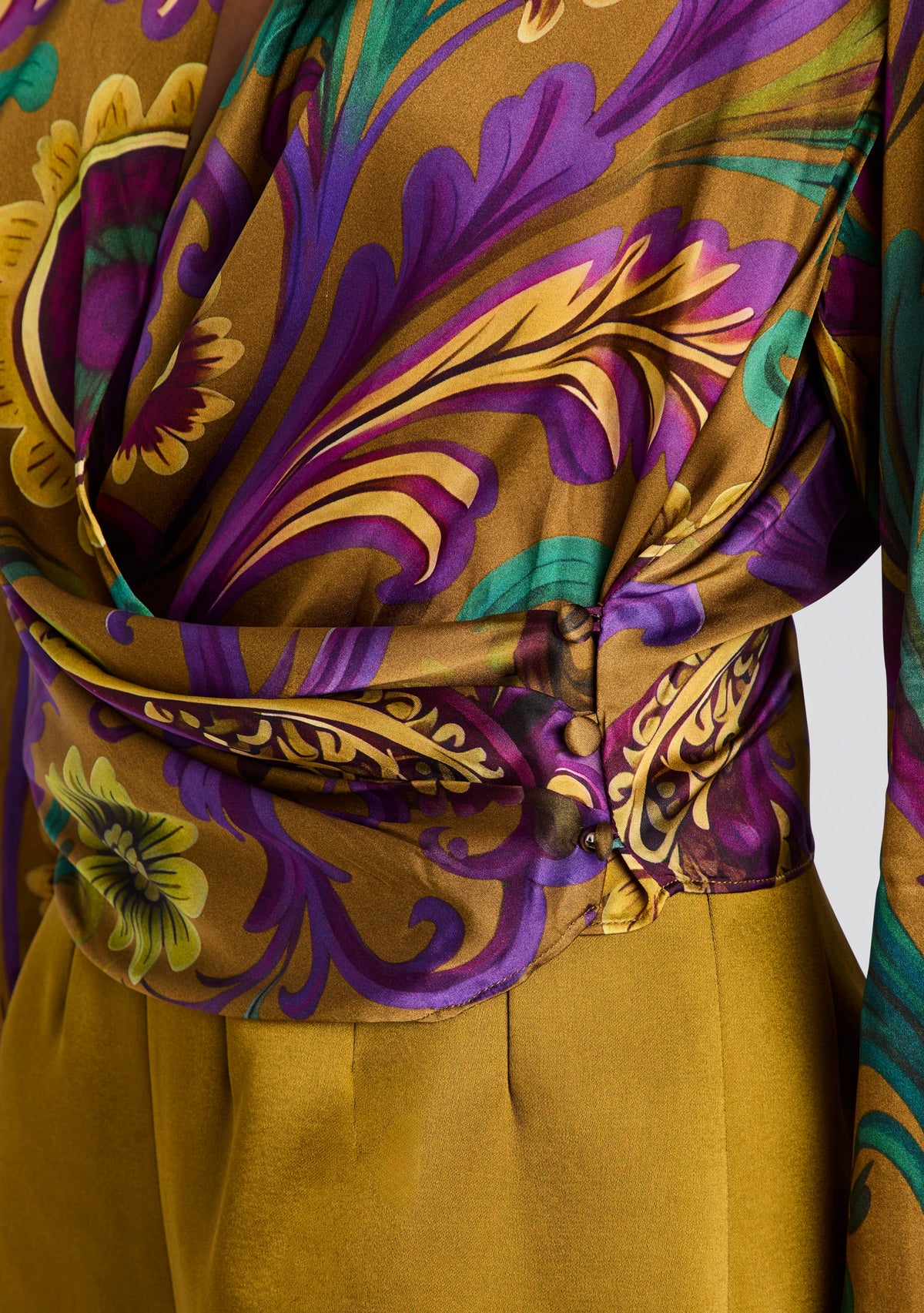 Kourt Blouse