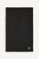 SHAKER STITCH RIB SCARF