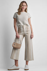 HIGH-RISE WIDE LEG WITH PATCH POCKETS