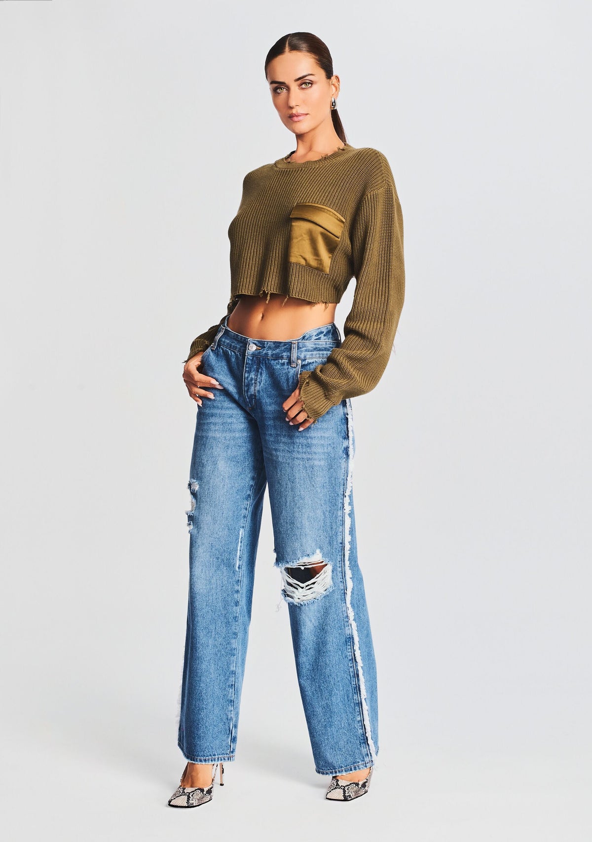 Mid Cropped Devin Sweater