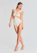 Leonie One Piece