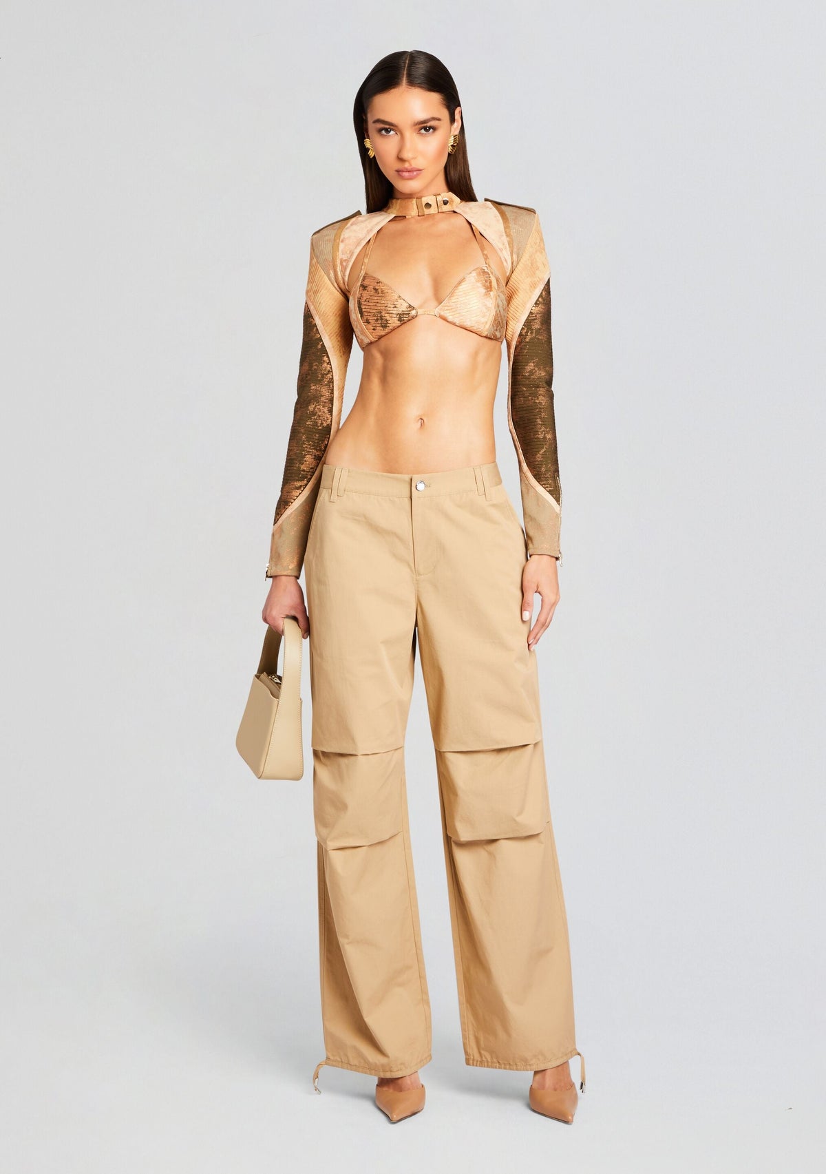 Hera Shrug