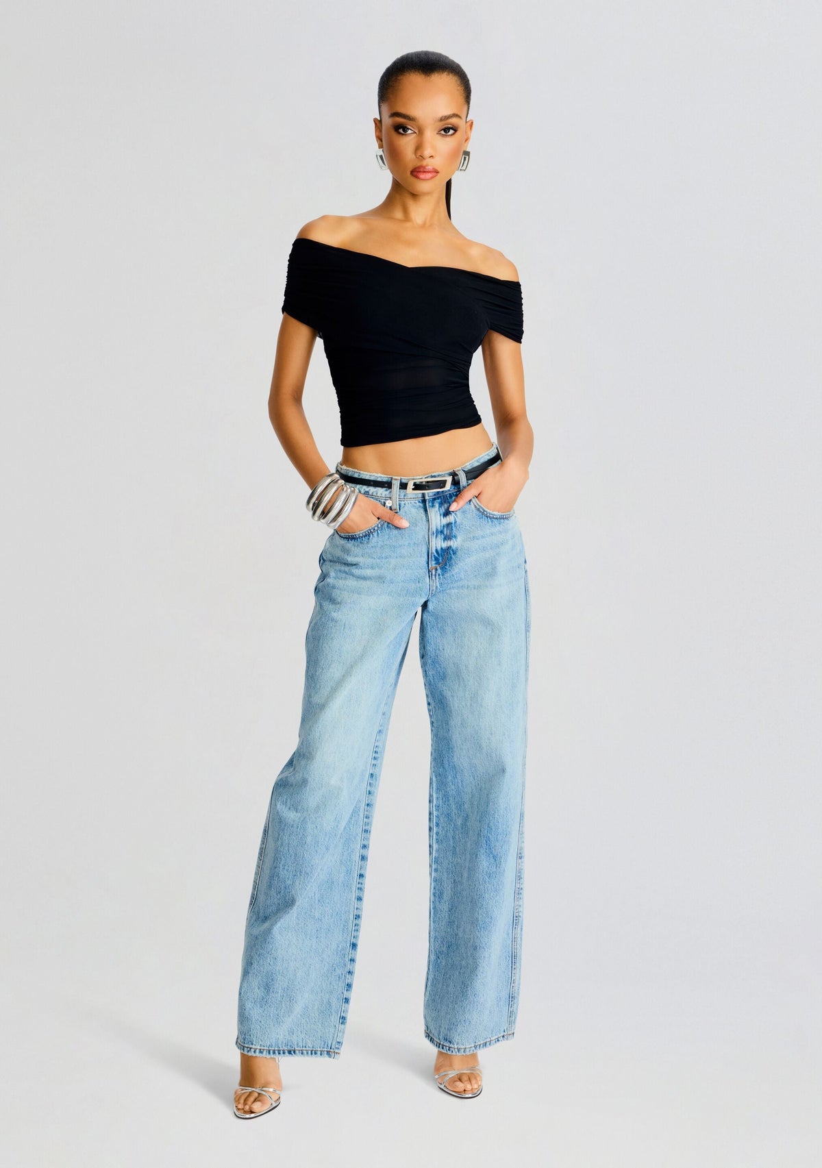 Cyrus Mid Rise Boyfriend Jean