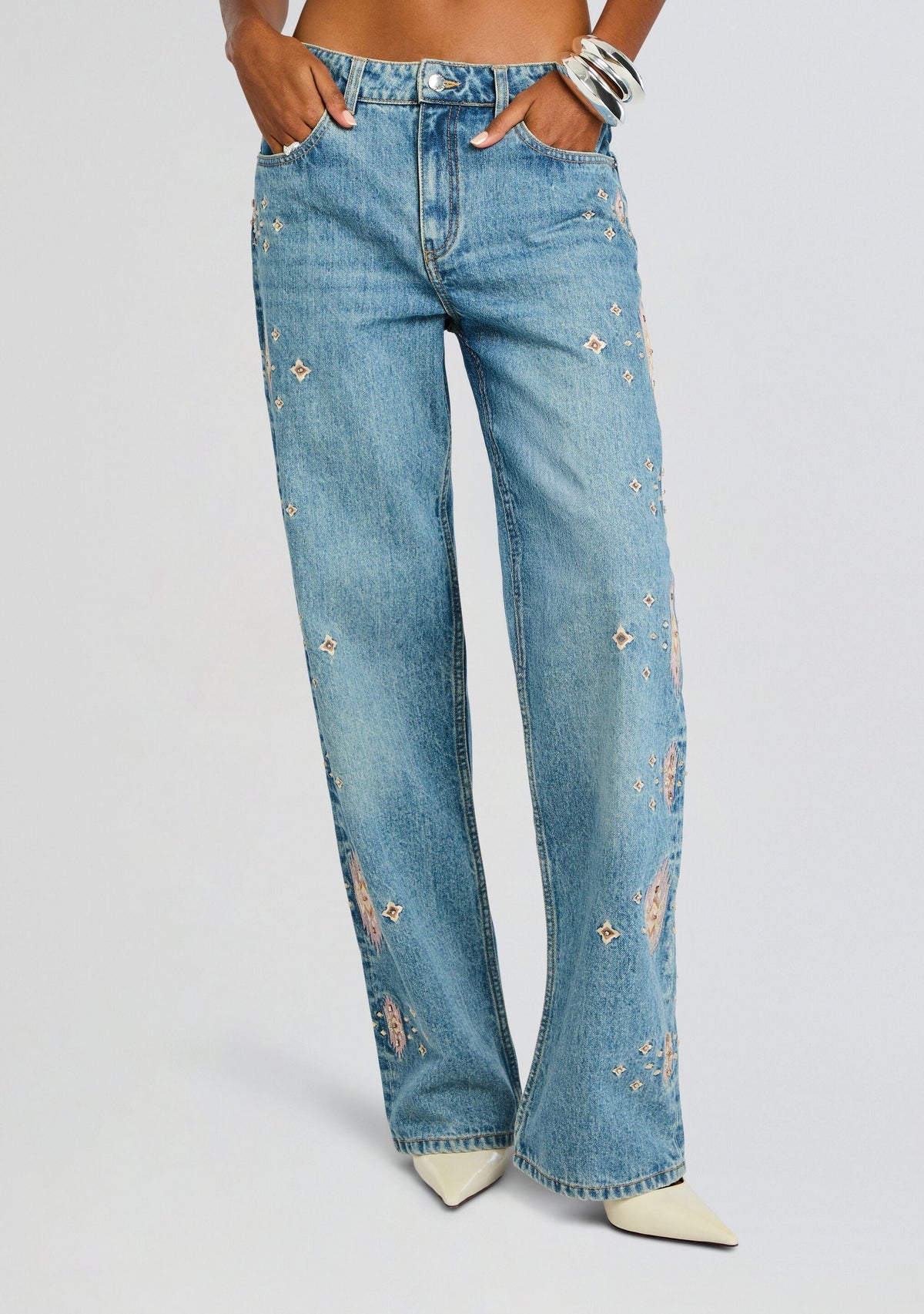 Vero Embroidered Jean