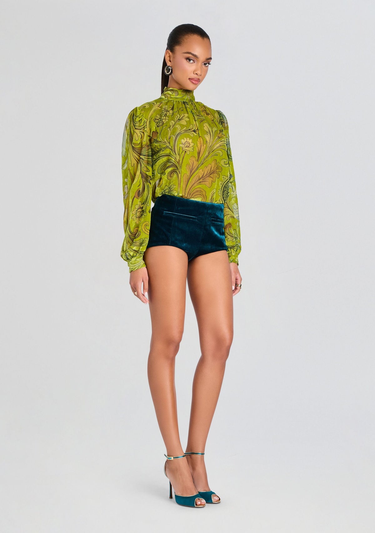 Aradea Velvet Top