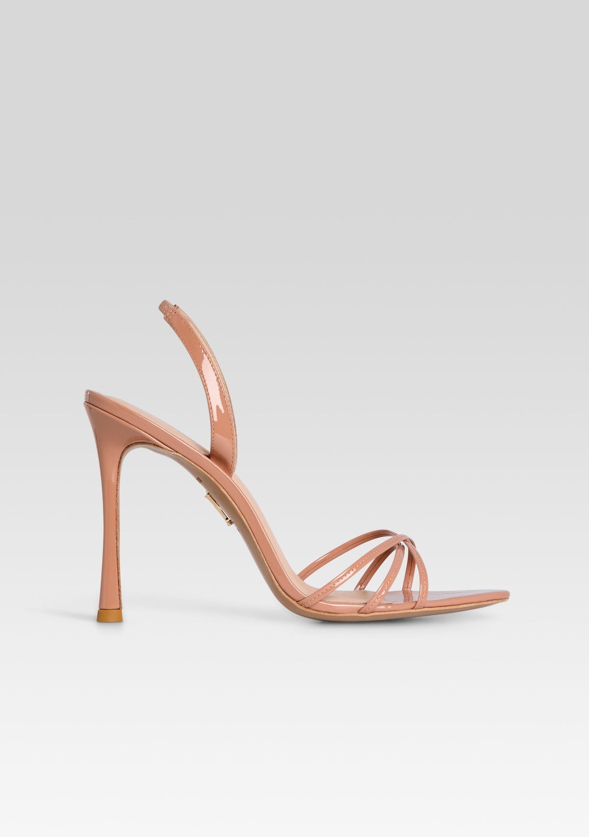 Anabel Sandal