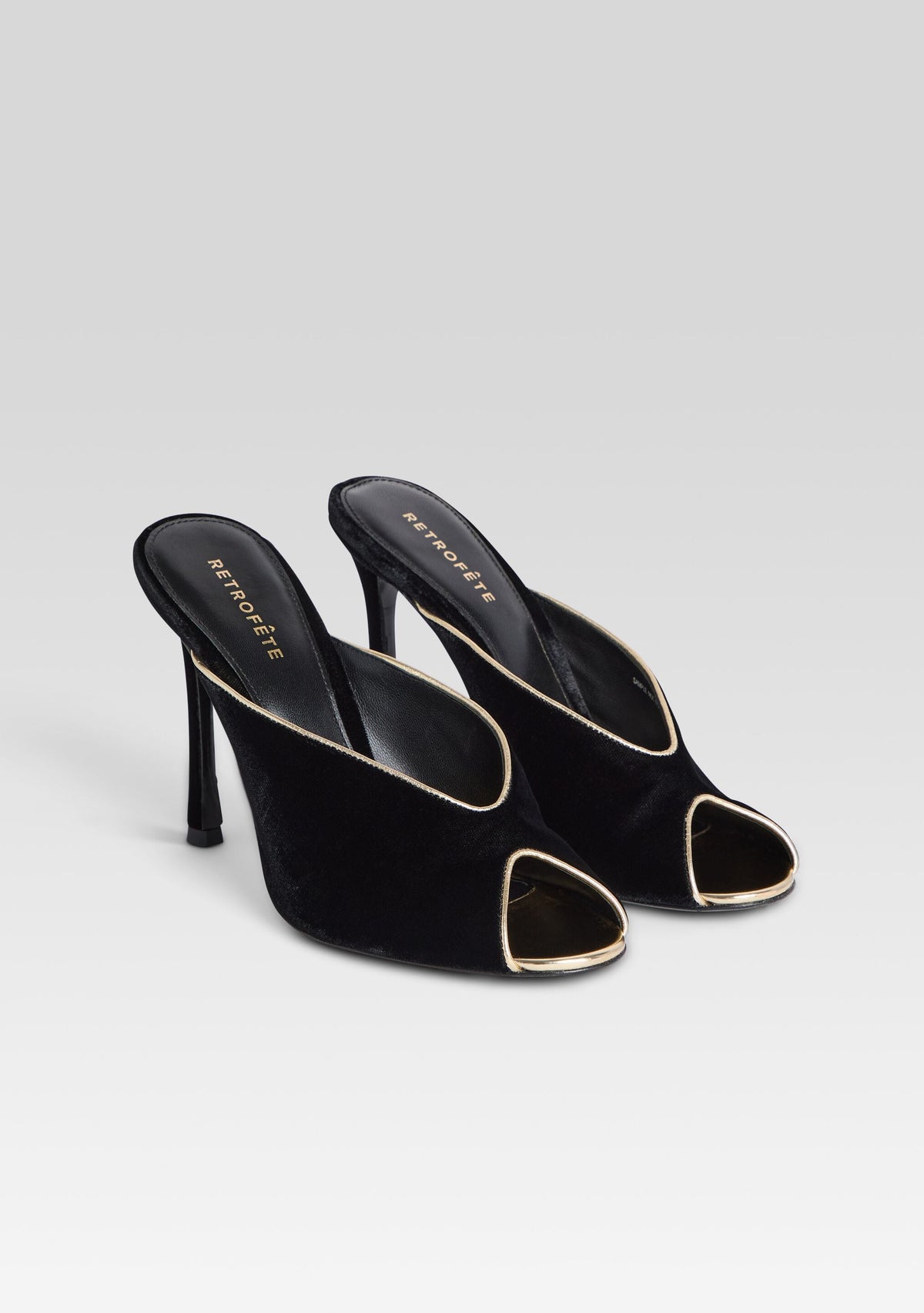 Ava Mule