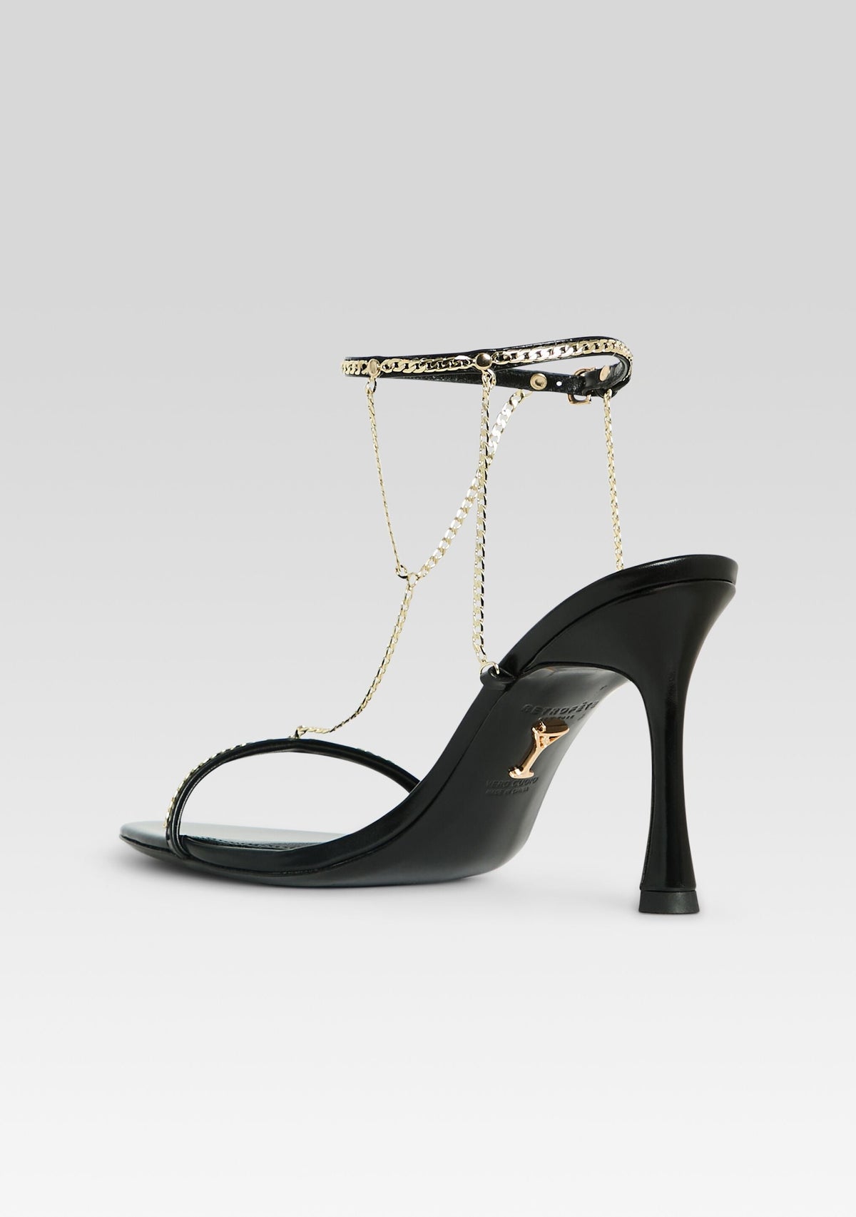 Finny Sandal
