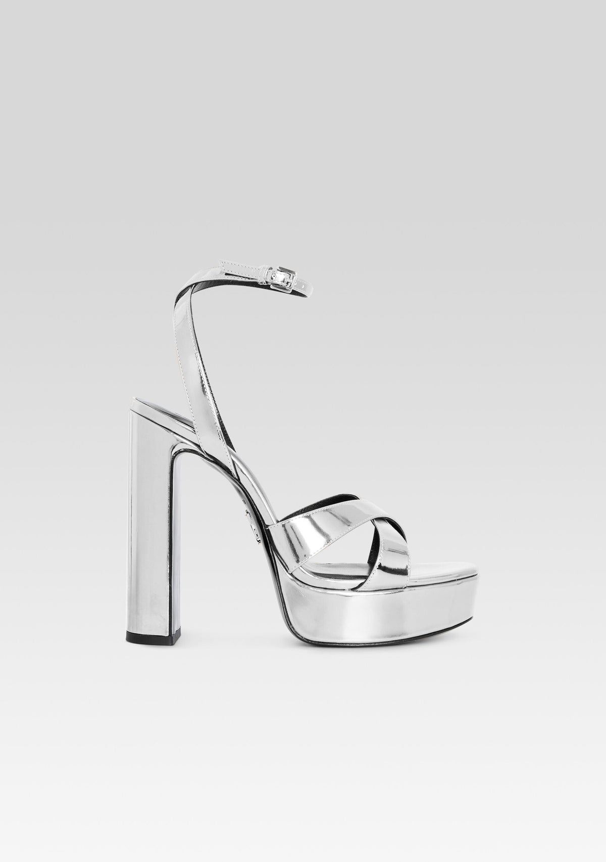 Melodia Platform Sandal