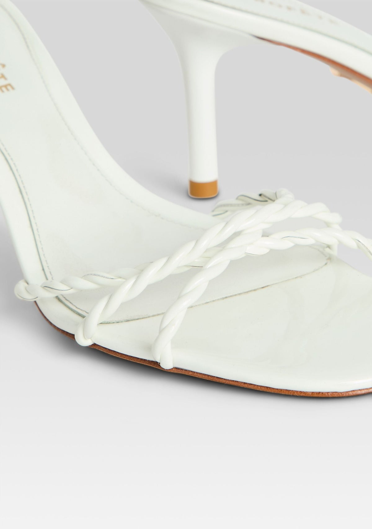Karolina Sandal