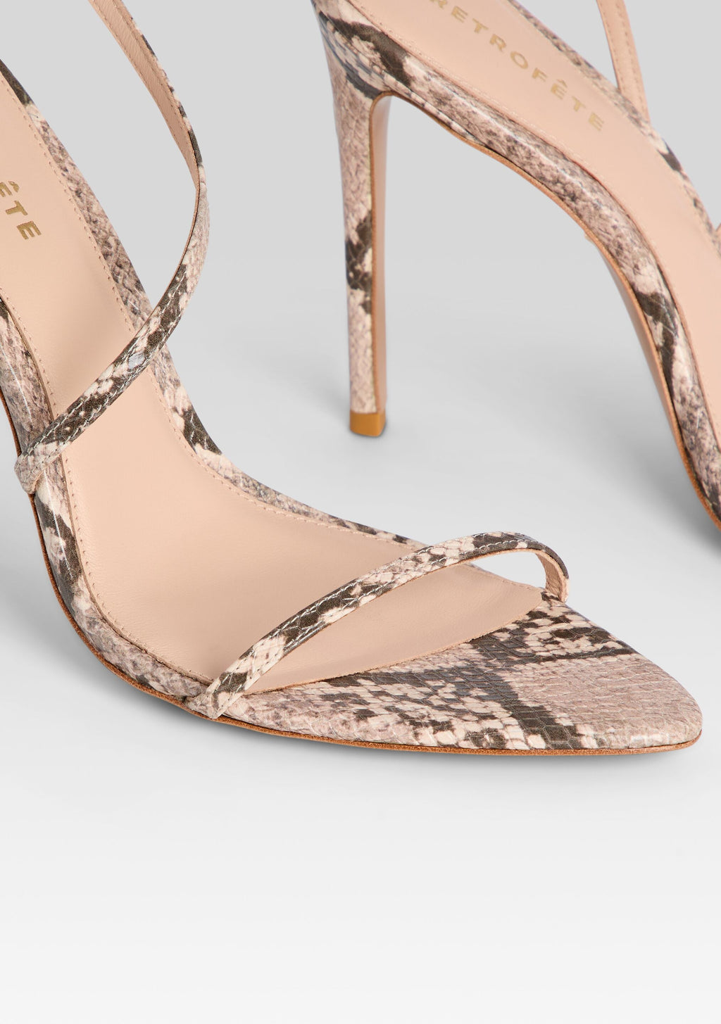 Naomi Sandal