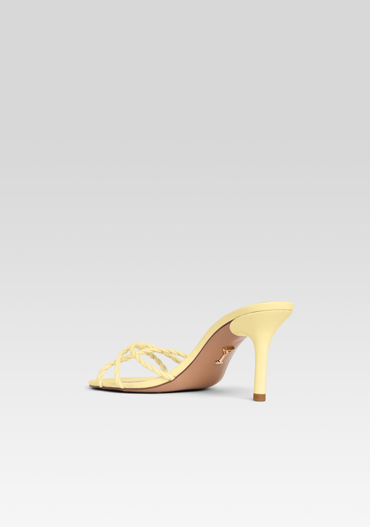 Karolina Sandal